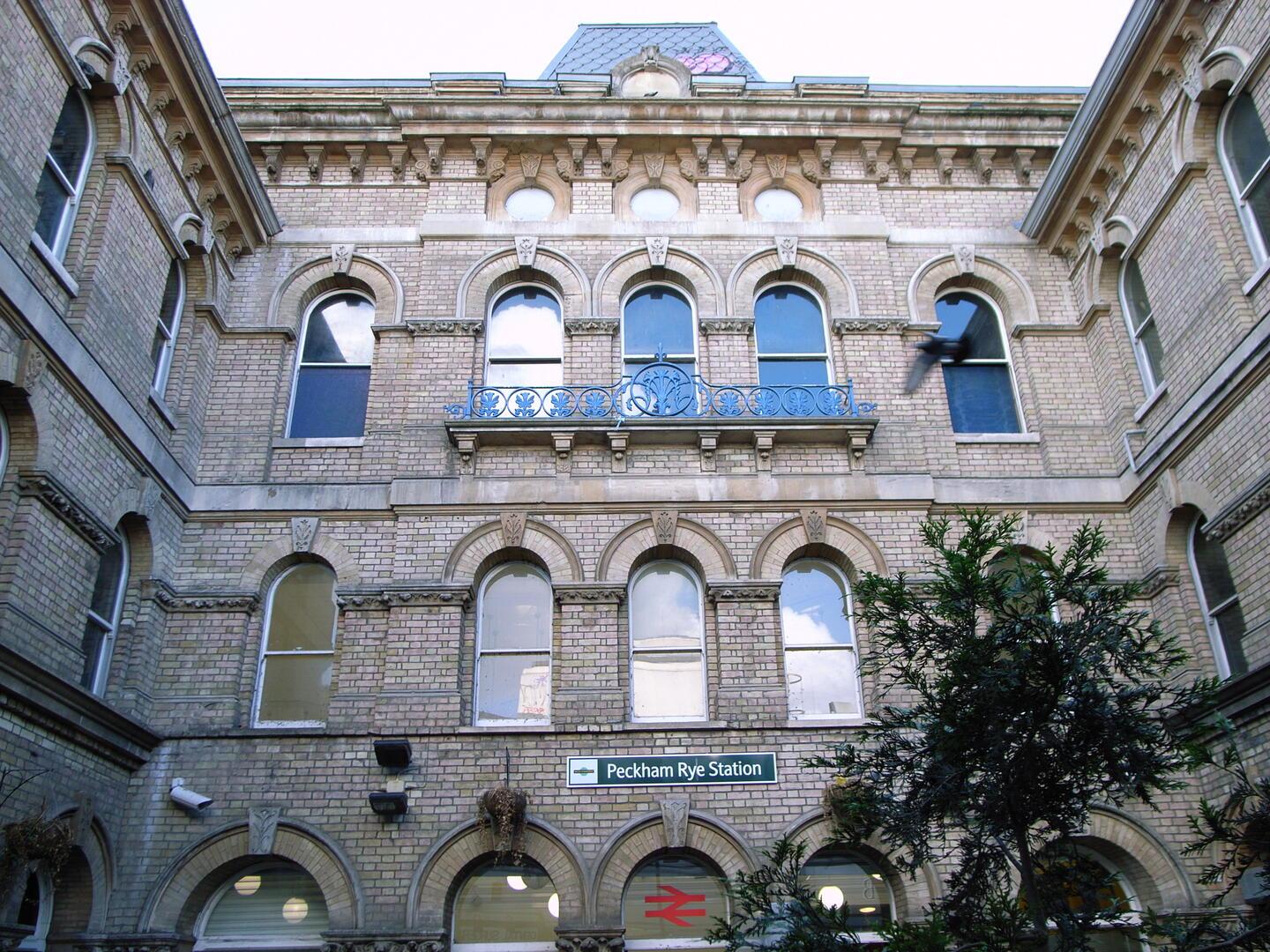Student Accommodation in Peckham, London - Peckham Rye Station