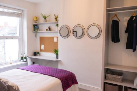 Mackintosh Place
