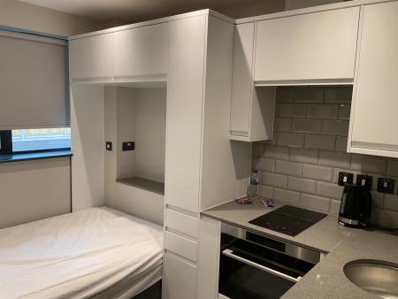 Ground Floor Studio., Woodland Way