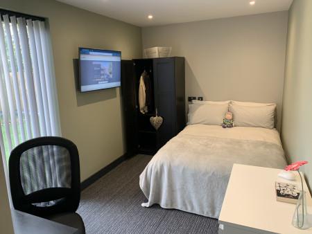 Ground Floor Ensuite Plus, Woodland Way