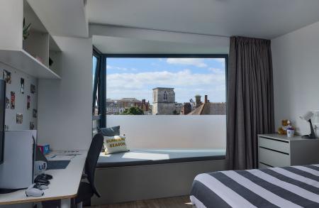 Premium Plus, Bargate House