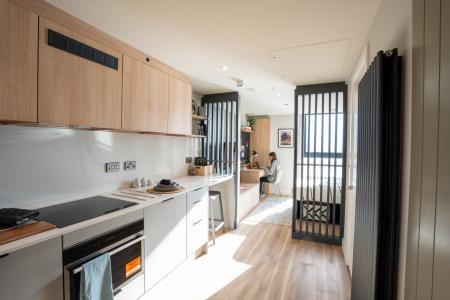 Deluxe Studio, Upper Tower, Merchant Street