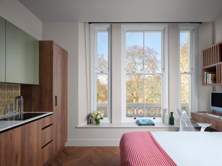 Standard Studio, Cromwell Road