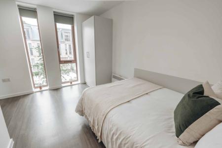 Gold En Suite (9 Bed Flat), Military Road