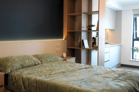 Luxury Plus, Unilife Castle Way, High Street, Southampton