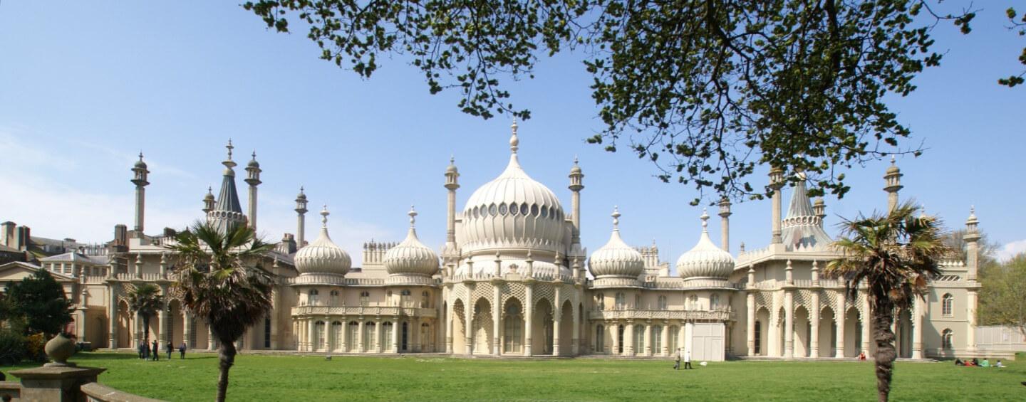 Student Accommodation in Queen's Park, Brighton - the Brighton Pavillions on a sunny day